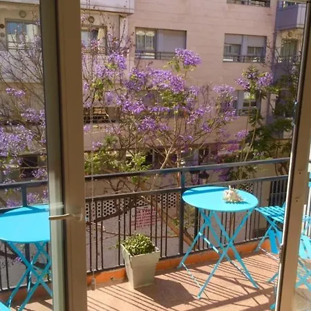 And 3 Bedroom Perfect Location Near Pyr Apartment *