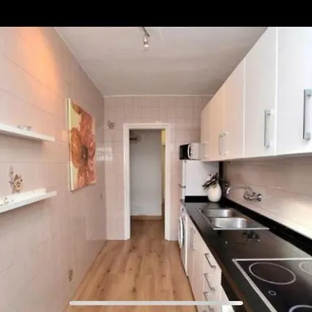 Apartment And 3 Bedroom Perfect Location Near Pyr Fuengirola